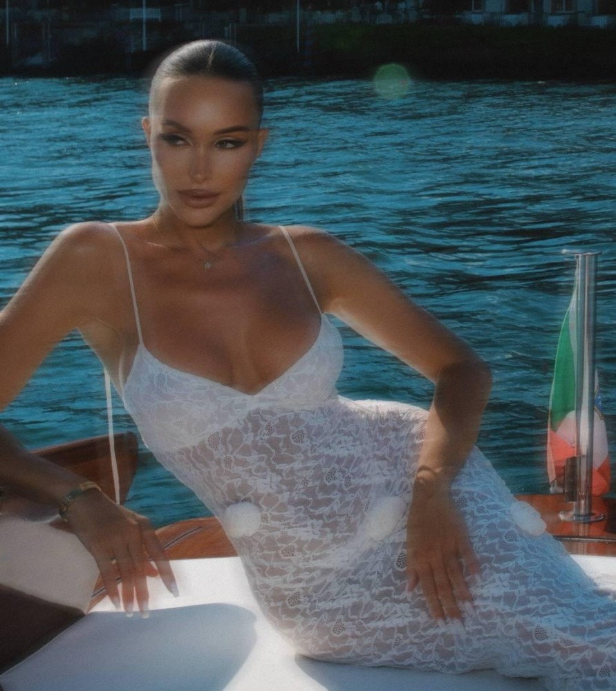 Индивидуалка Амелия фото № 2 в городе Рощино