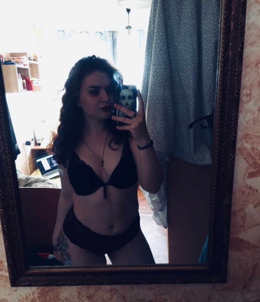 Индивидуалка Елена фото № 2 в городе Рощино