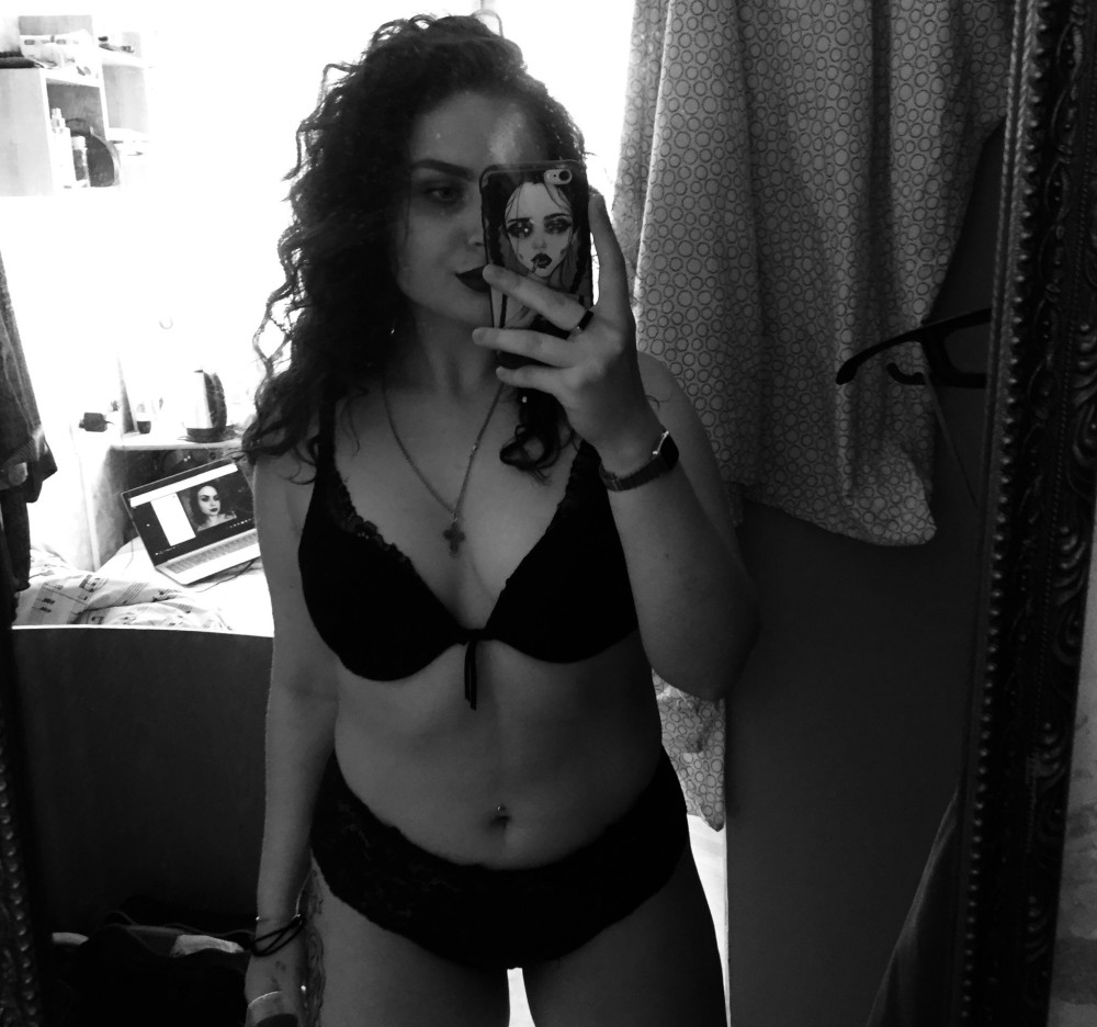 Индивидуалка Елена фото № 2 в городе Рощино