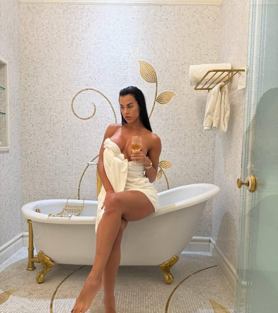 Индивидуалка Влада фото № 2 в городе Рощино