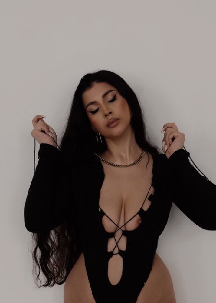 Индивидуалка Амина фото № 2 в городе Рощино