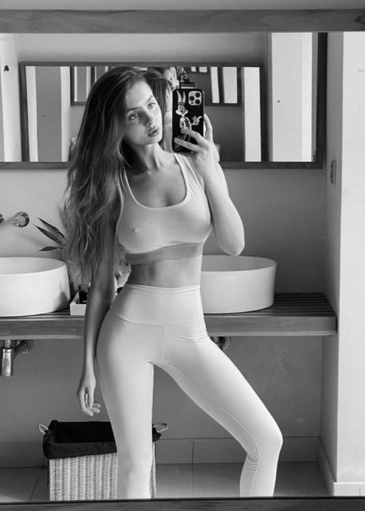 Индивидуалка Кристина фото № 2 в городе Рощино